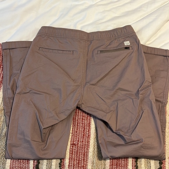 Vuori Ripstop Pants - Picture 3 of 4